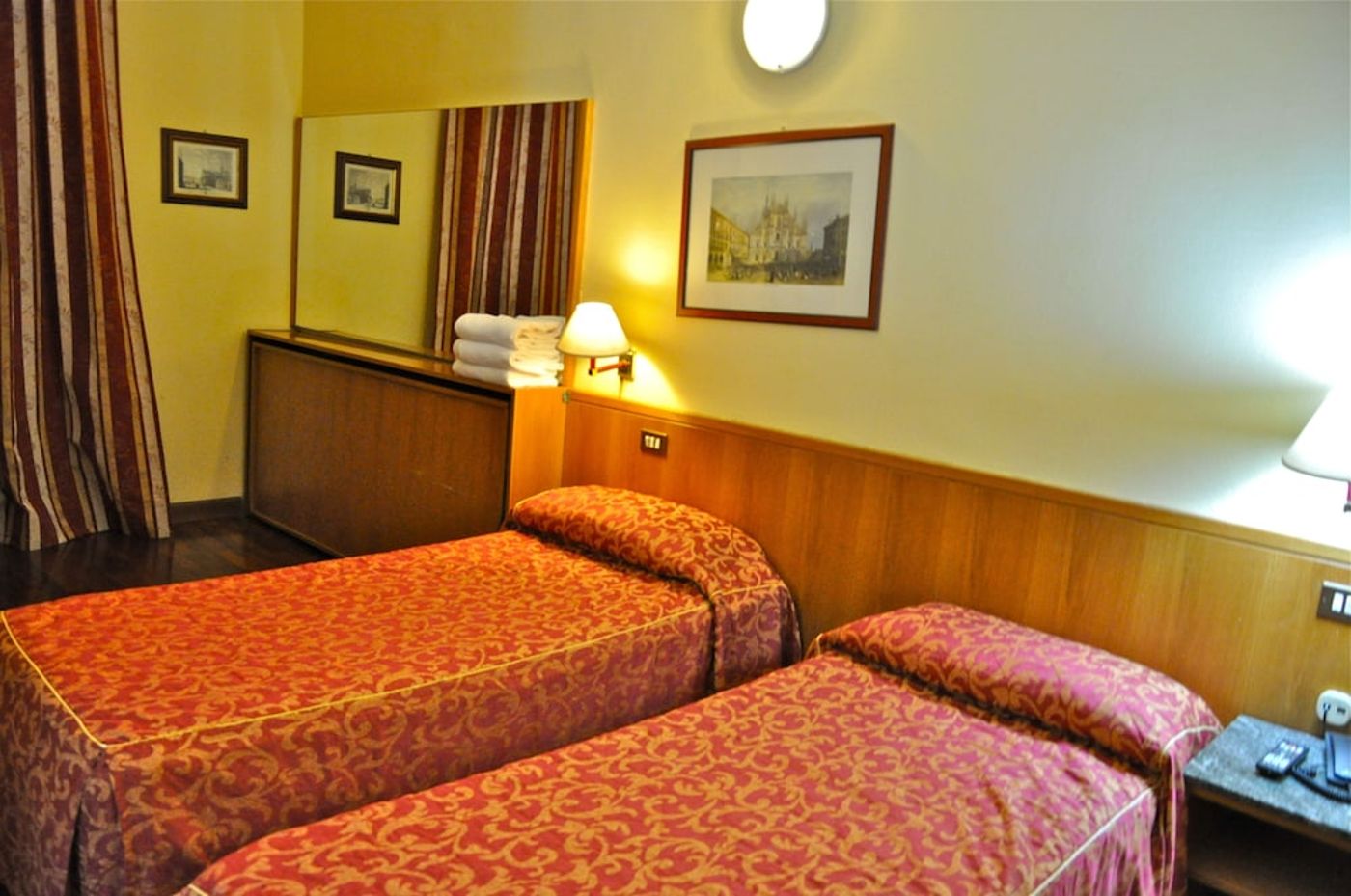 expedia-3159910-13