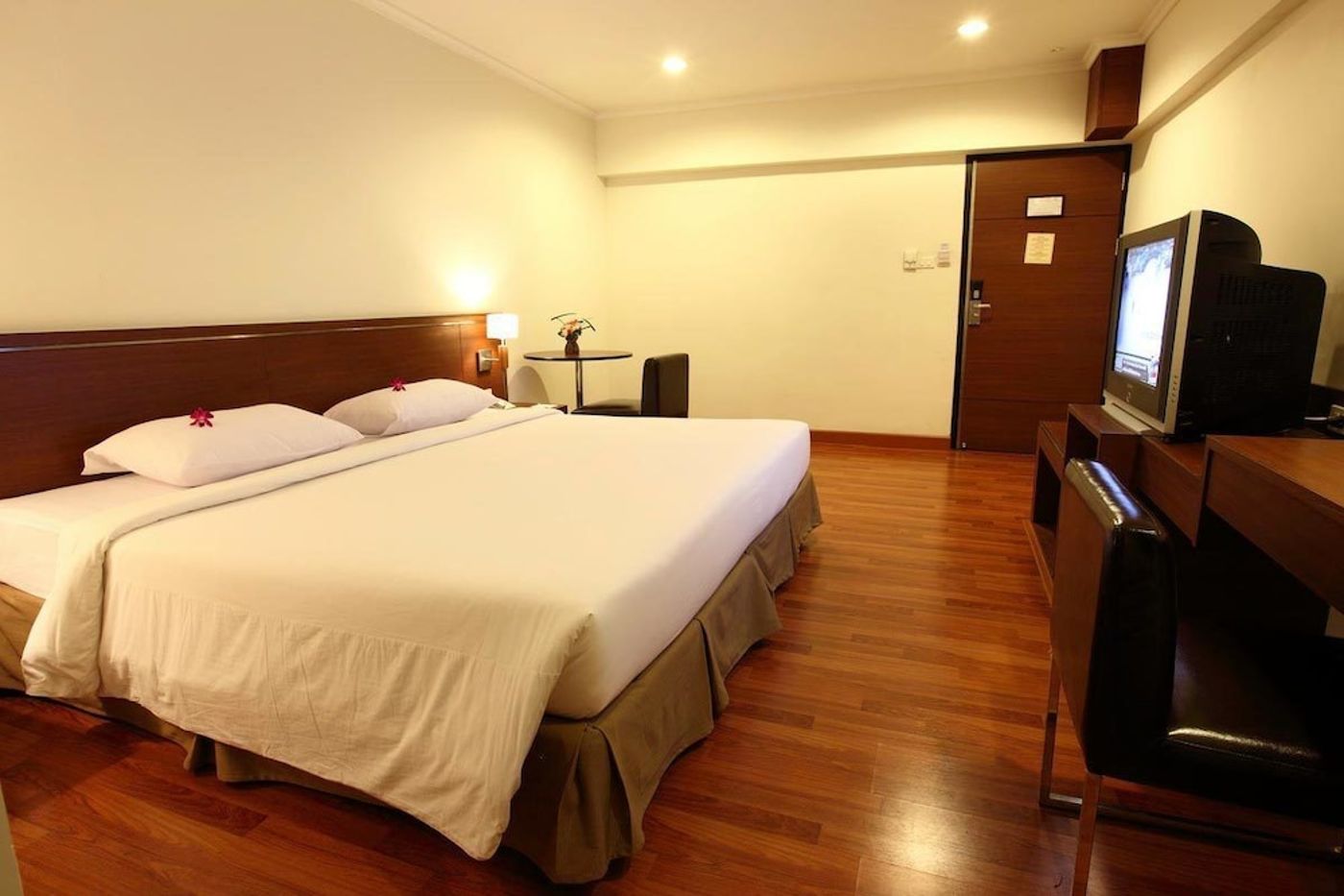 expedia-3162849-7
