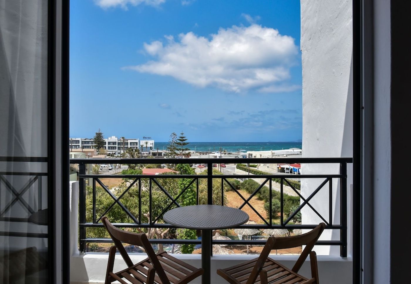 expedia-3166815-9