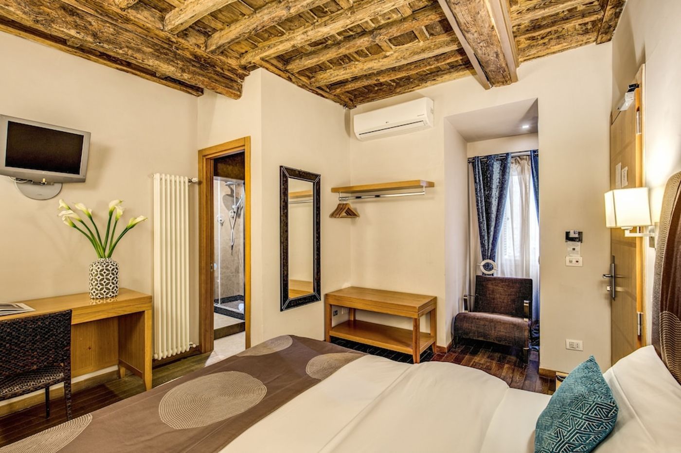 expedia-3166089-25