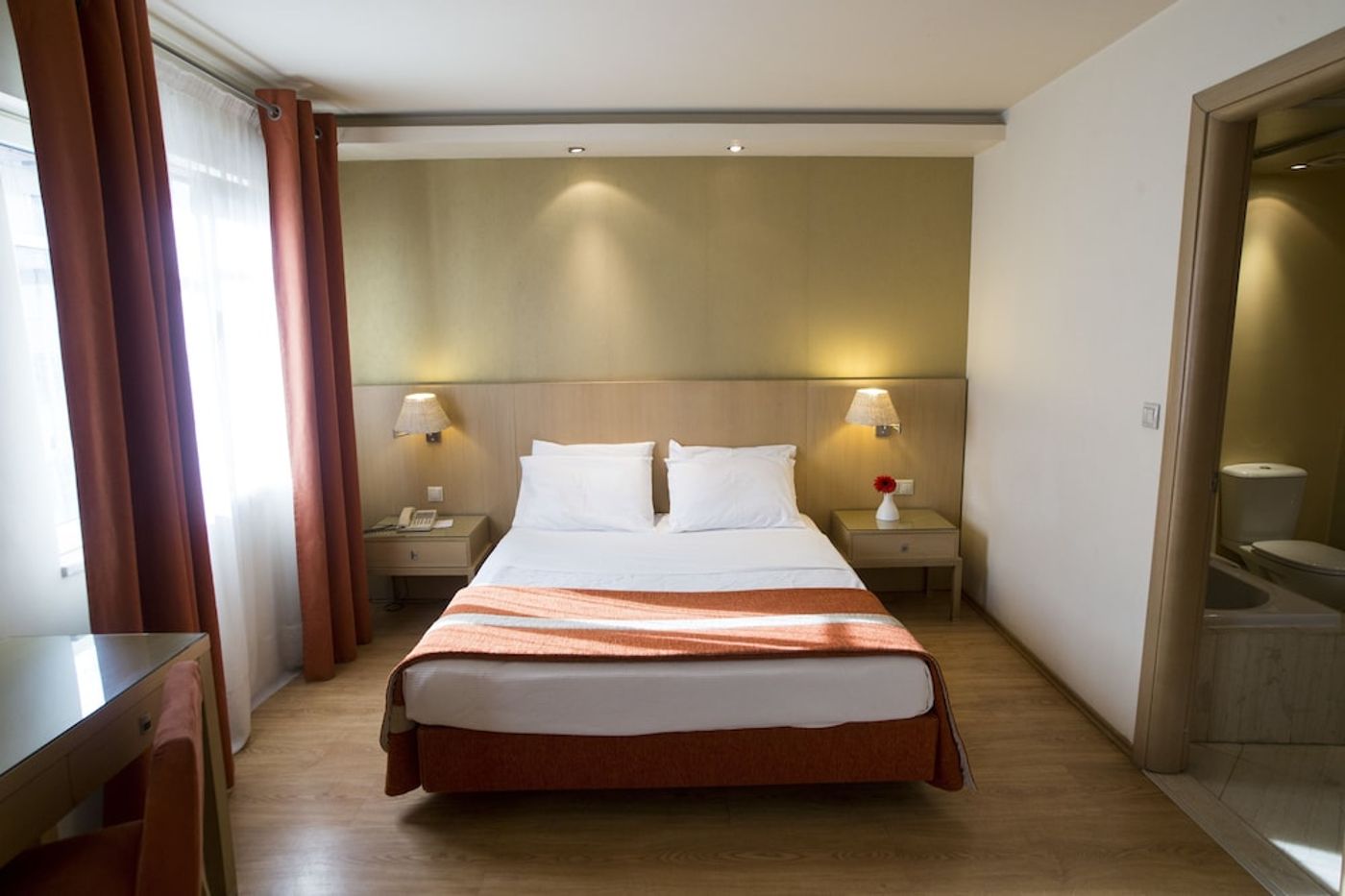 expedia-281620-6