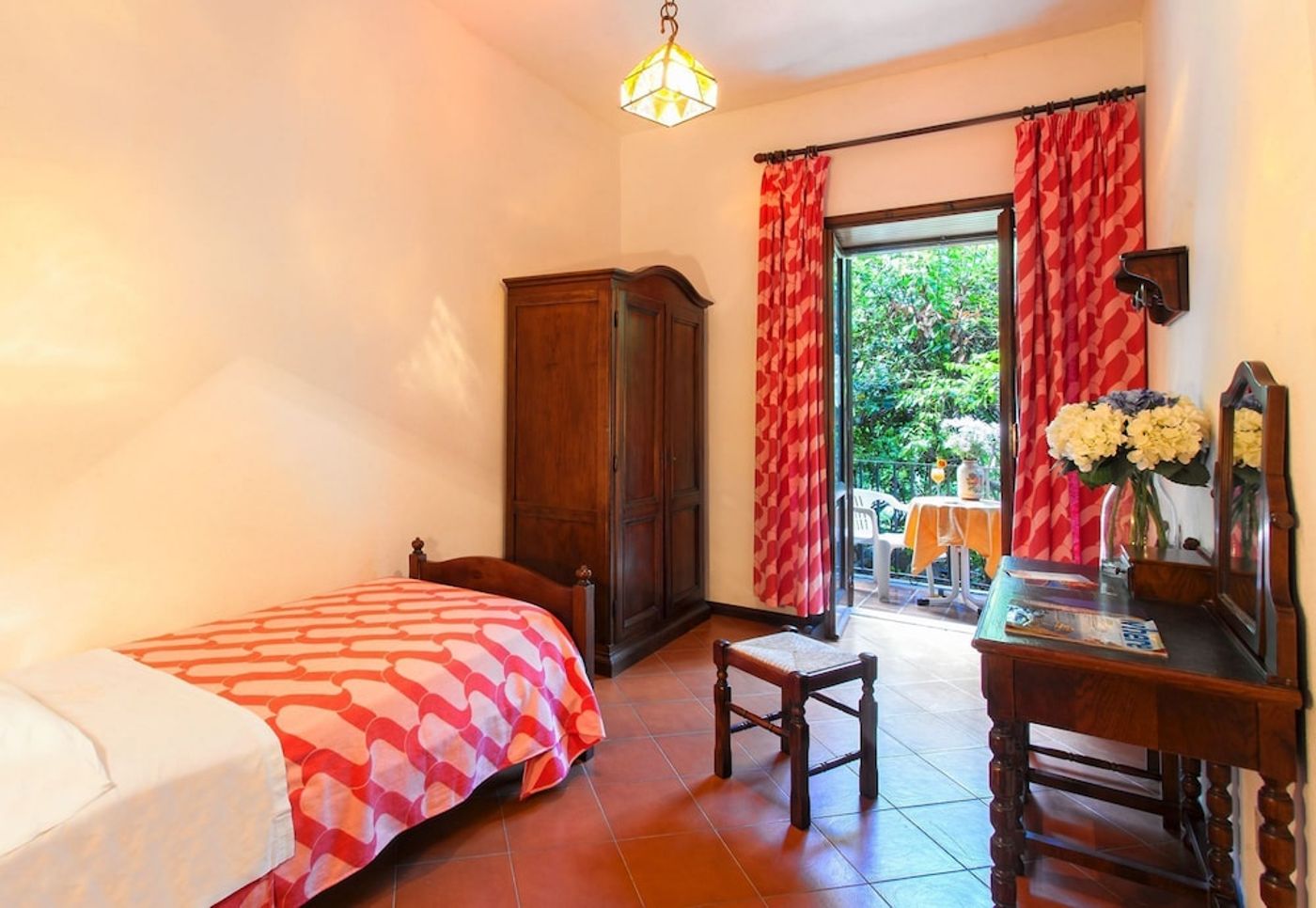 expedia-3166386-5