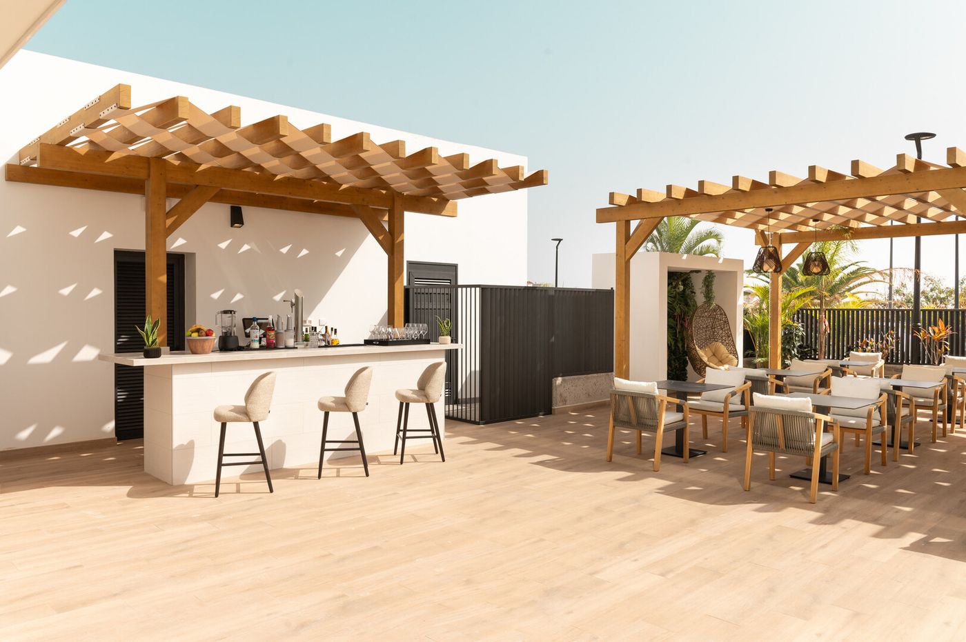 31.03.26 Hotel Amarilla Golf Residences