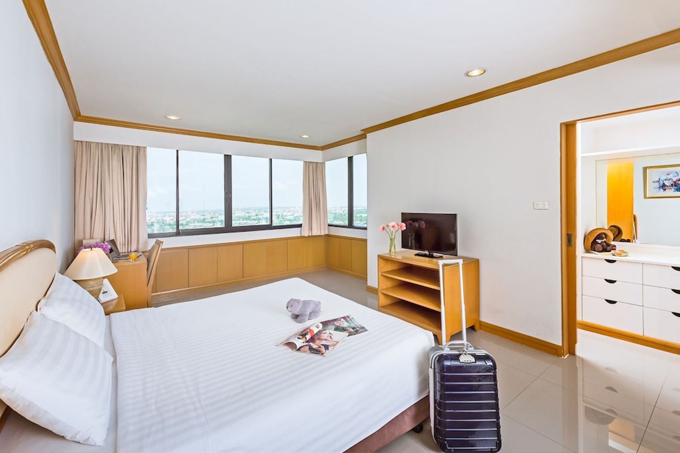 expedia-3162912-5