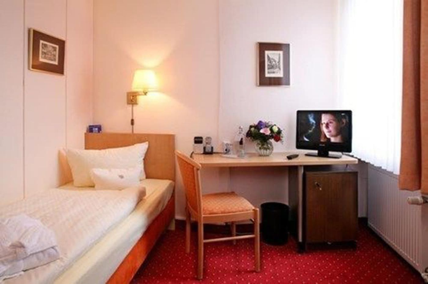 expedia-3163423-18