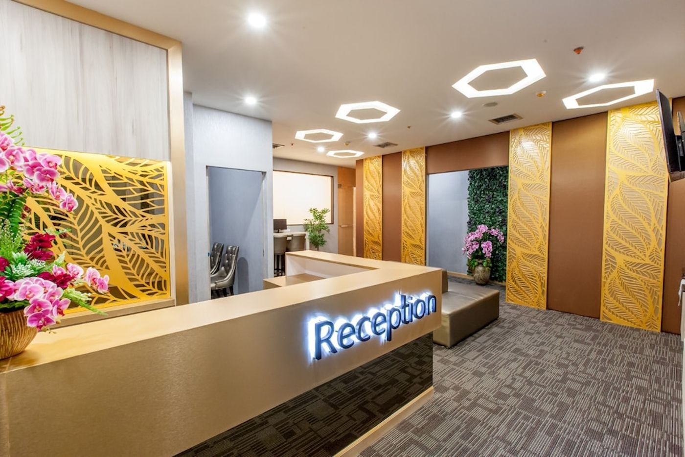 expedia-3162921-1