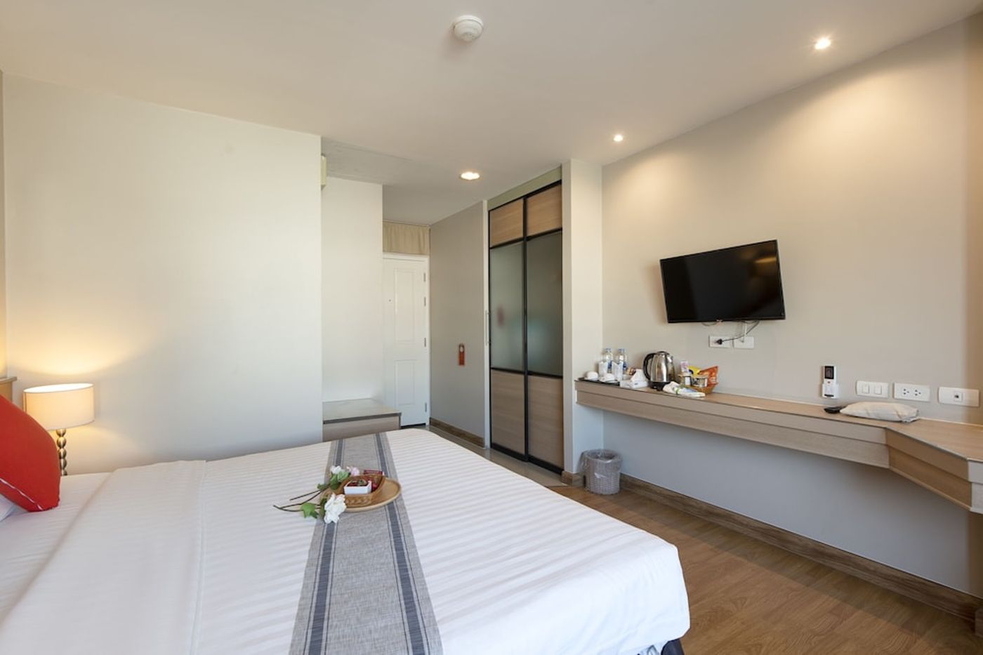 expedia-3165295-13