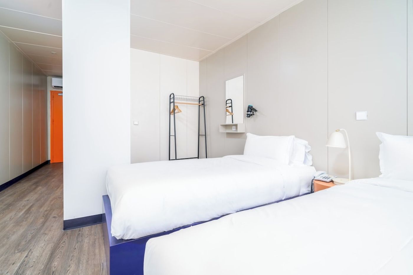 expedia-3163792-10