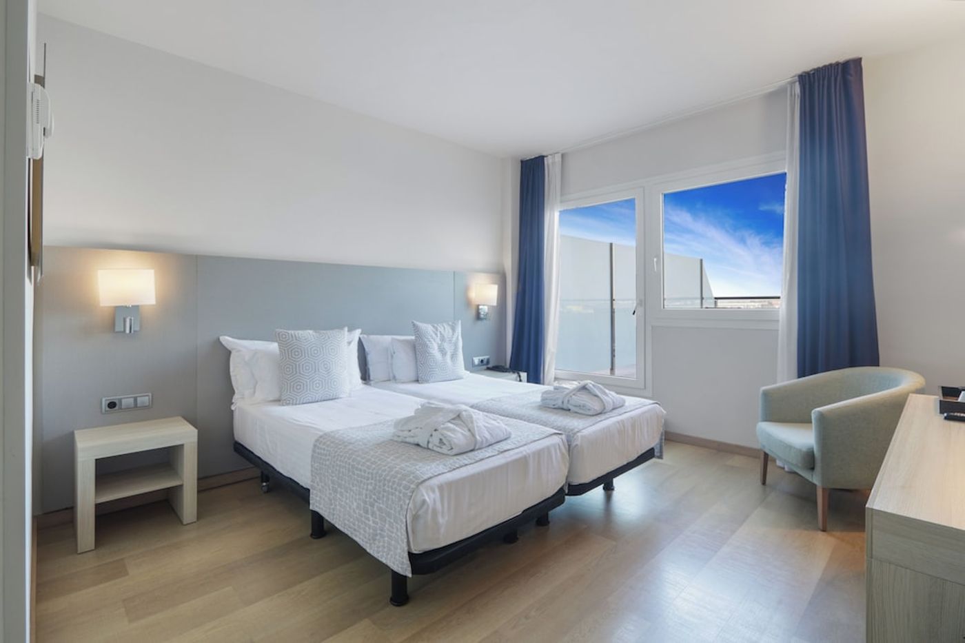 expedia-3165917-30