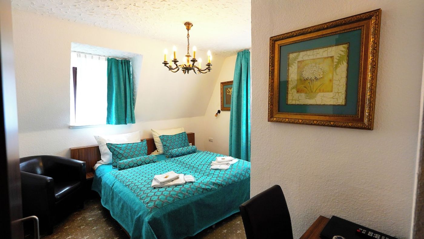 expedia-3161389-15