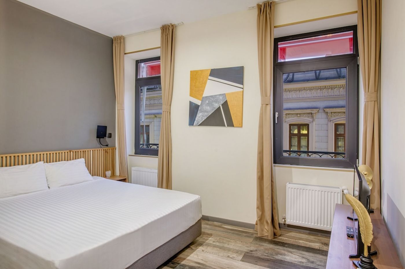 expedia-3164885-12