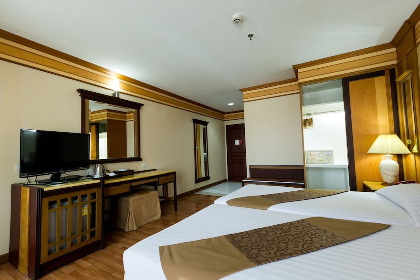expedia-3159711-19