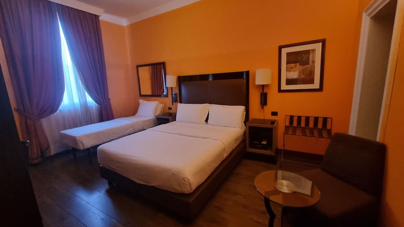 expedia-3166014-15