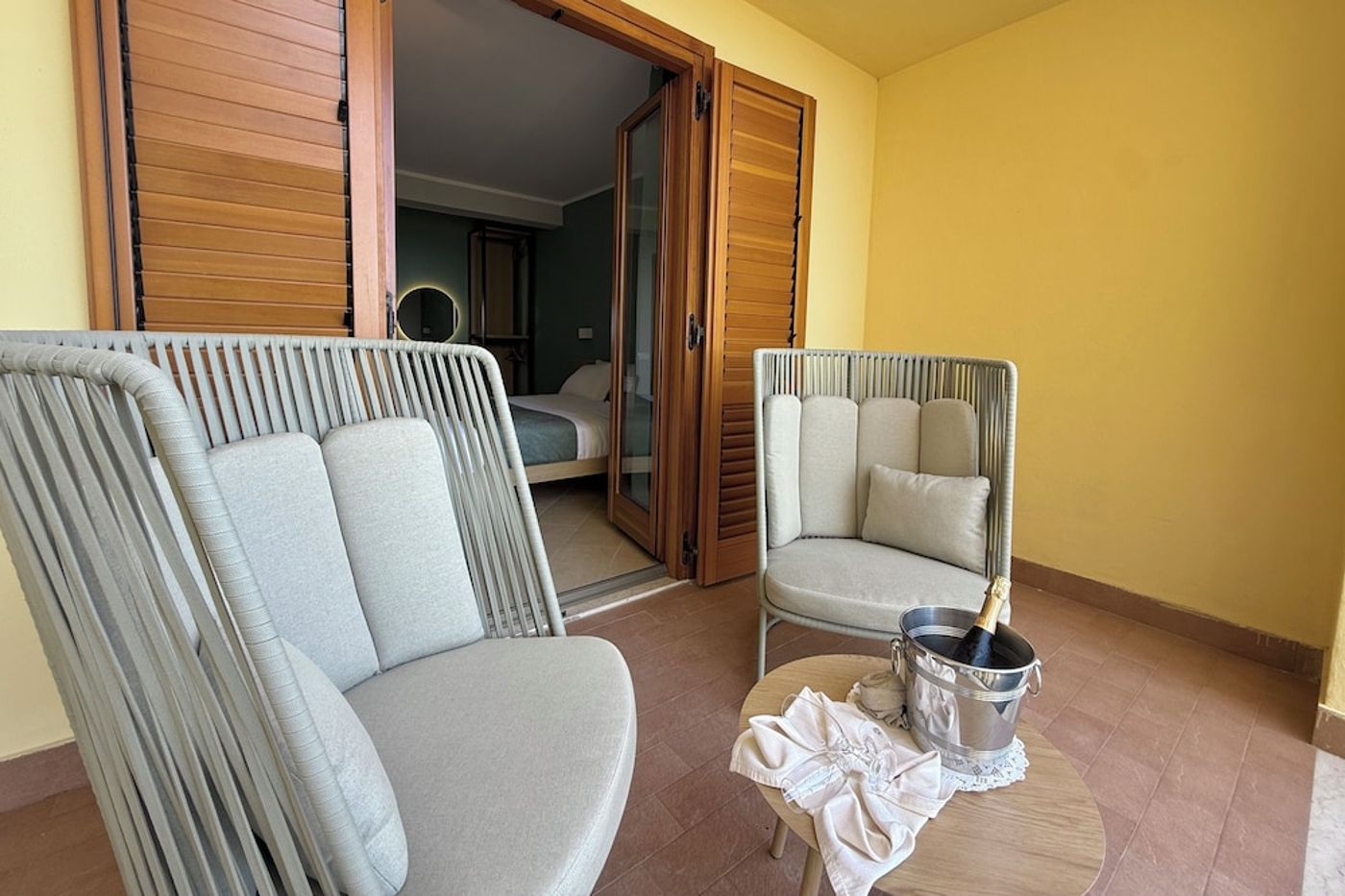 expedia-3166523-6