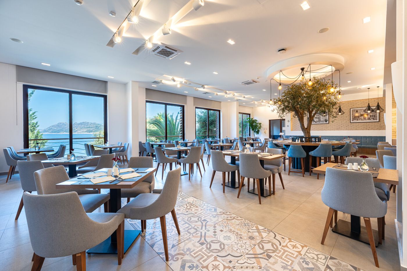 Radisson Resort Ruza Vjetrova 22.04.26