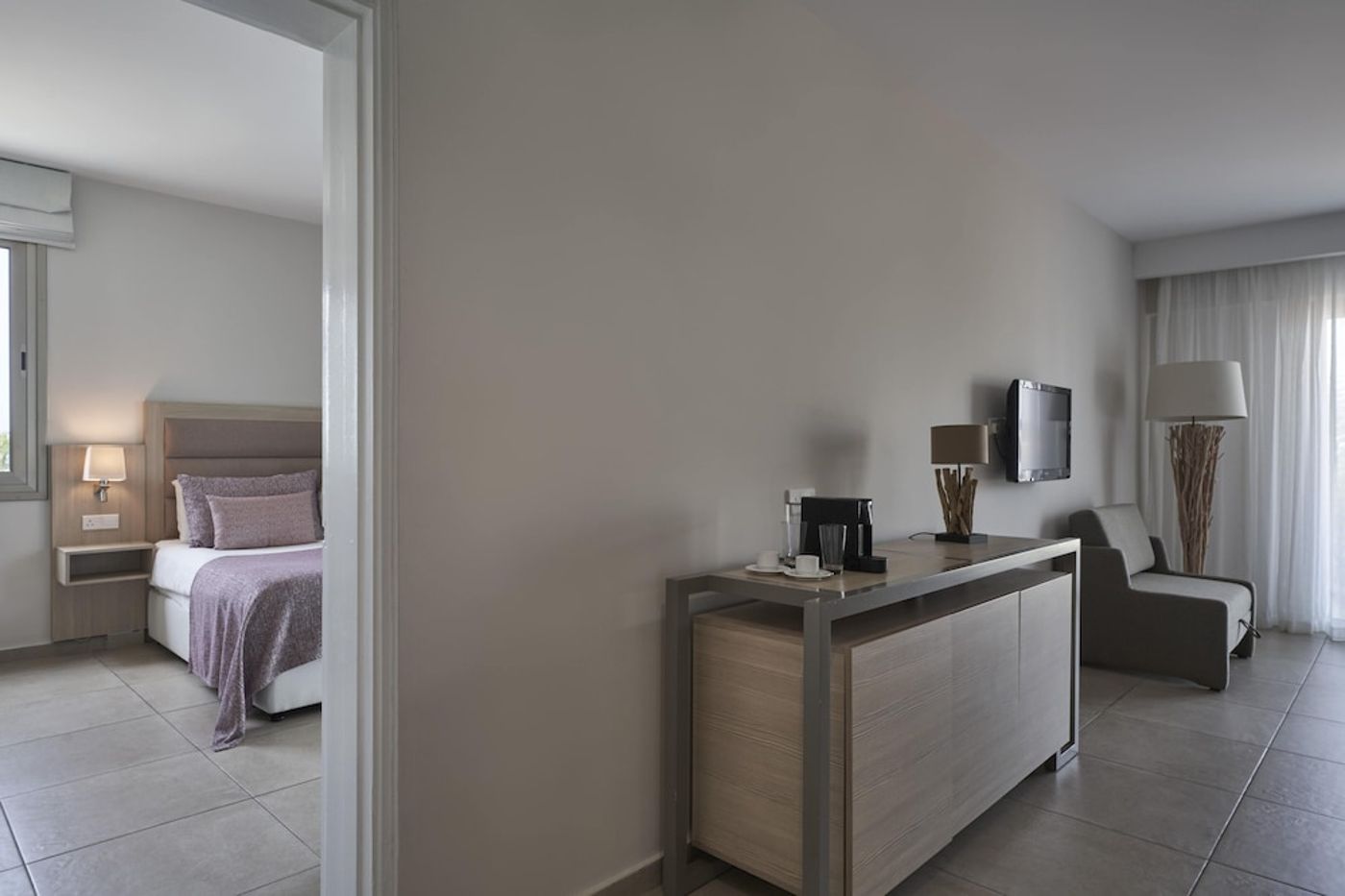 expedia-3166123-28