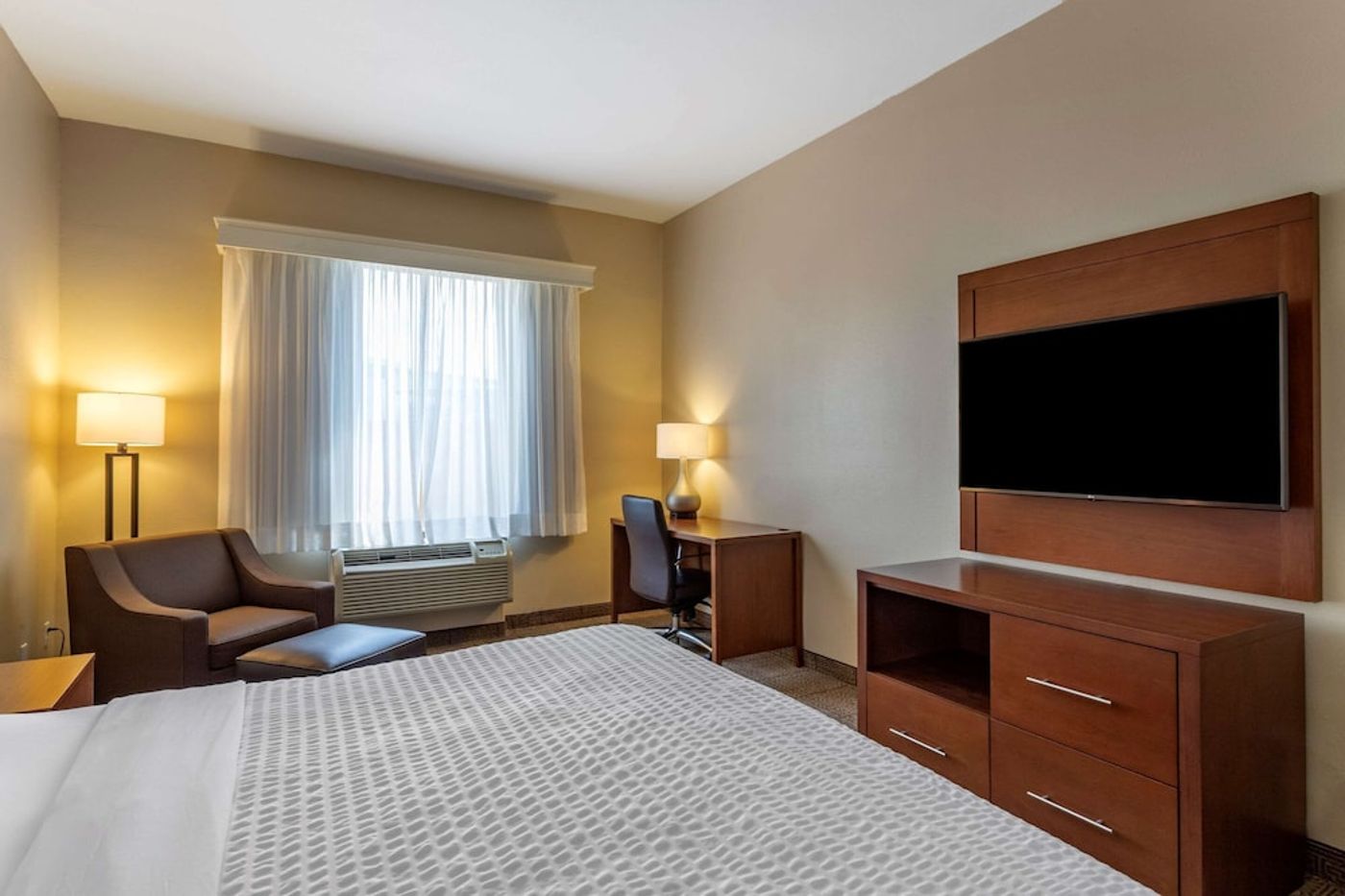 expedia-3162294-16