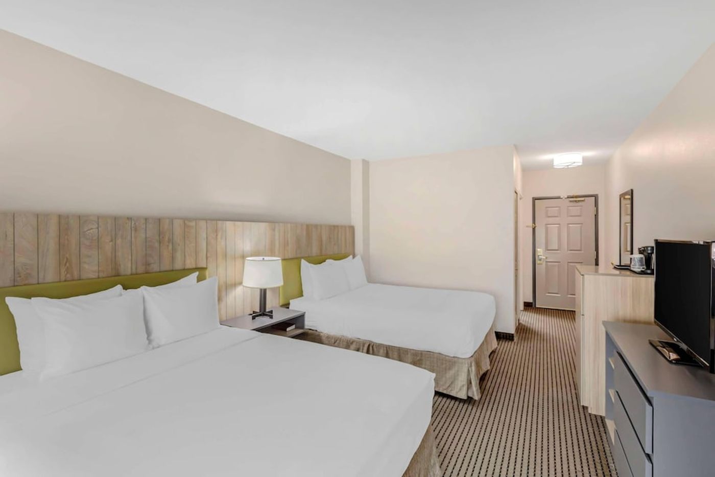expedia-3162160-17
