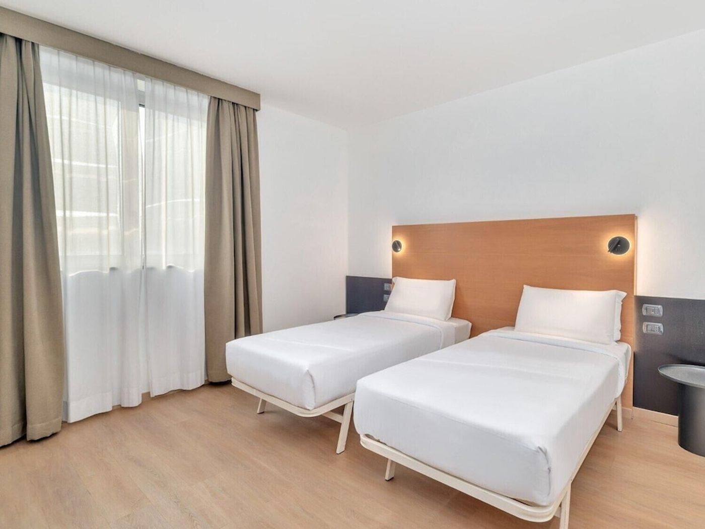 expedia-3163480-29