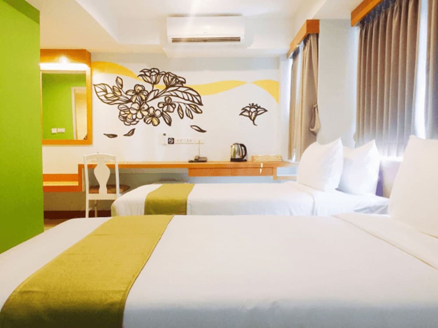 expedia-3165260-13