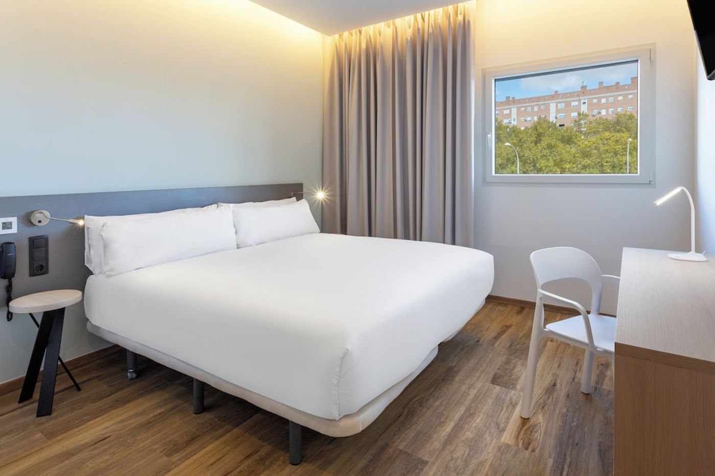 expedia-3163195-7