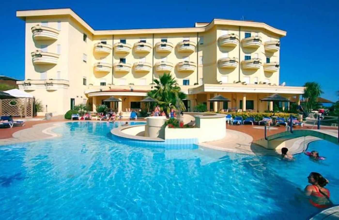 expedia-3166763-1