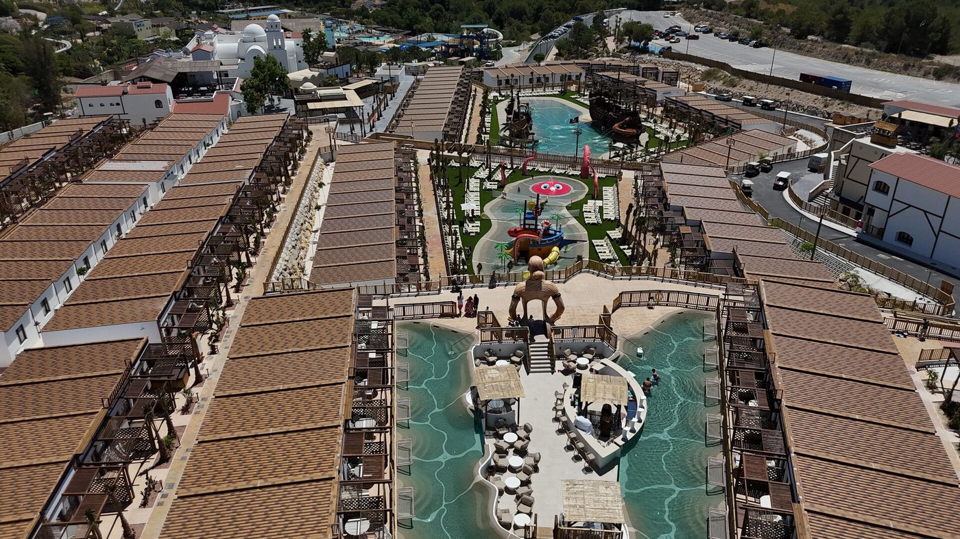 05.02.26 Magic Pirates Island Resort