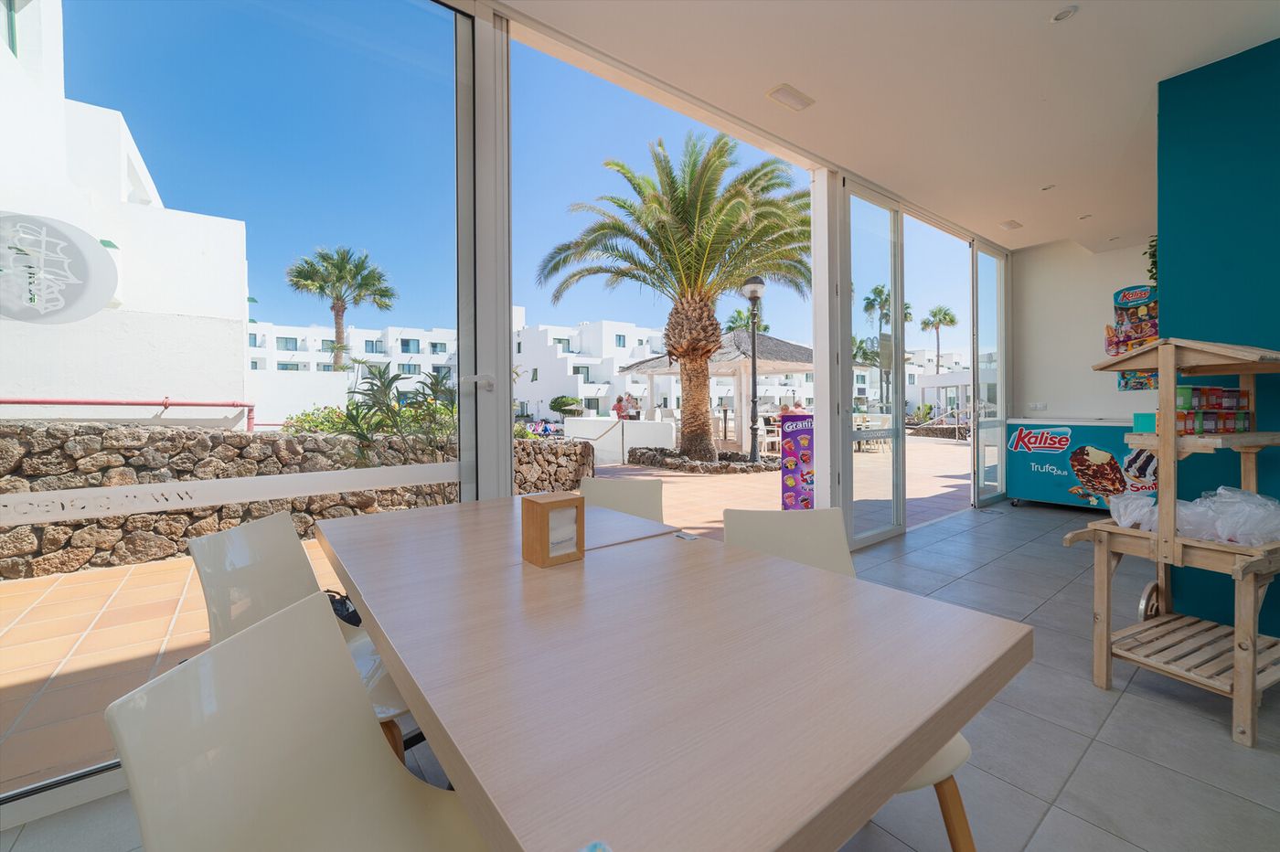 31.05.26 Galeon Playa Apartments