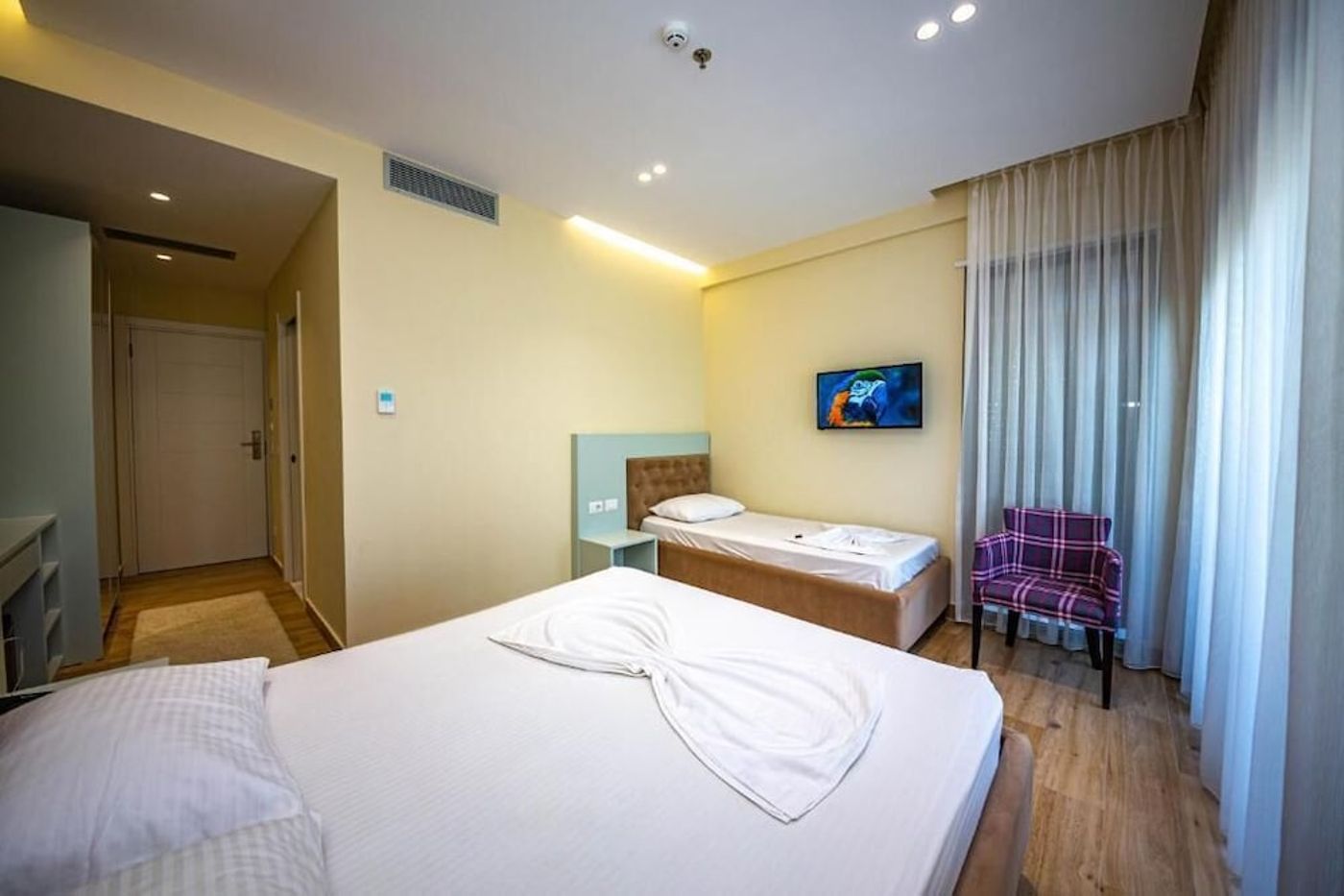 expedia-3156389-6