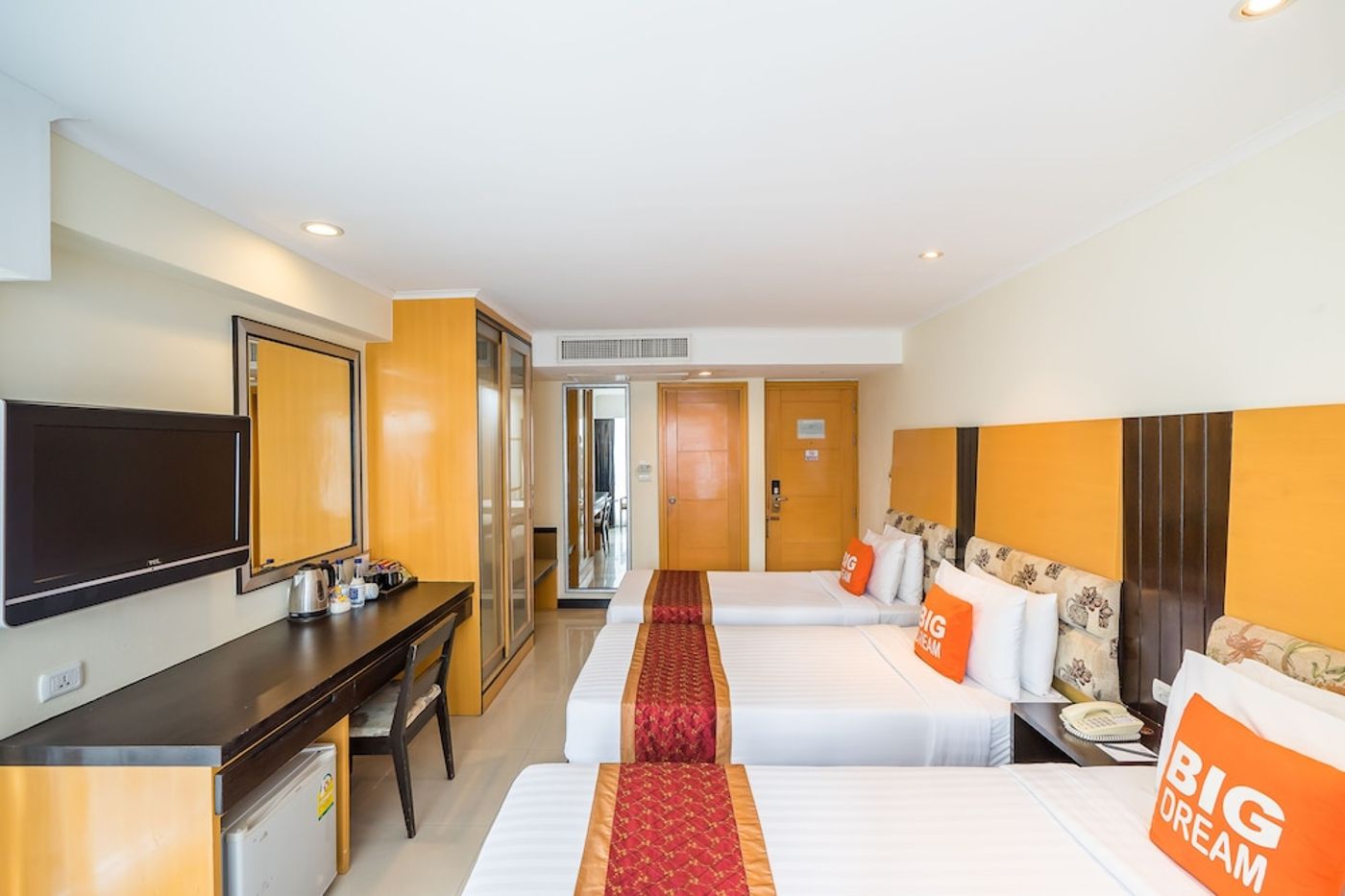 expedia-3162869-26
