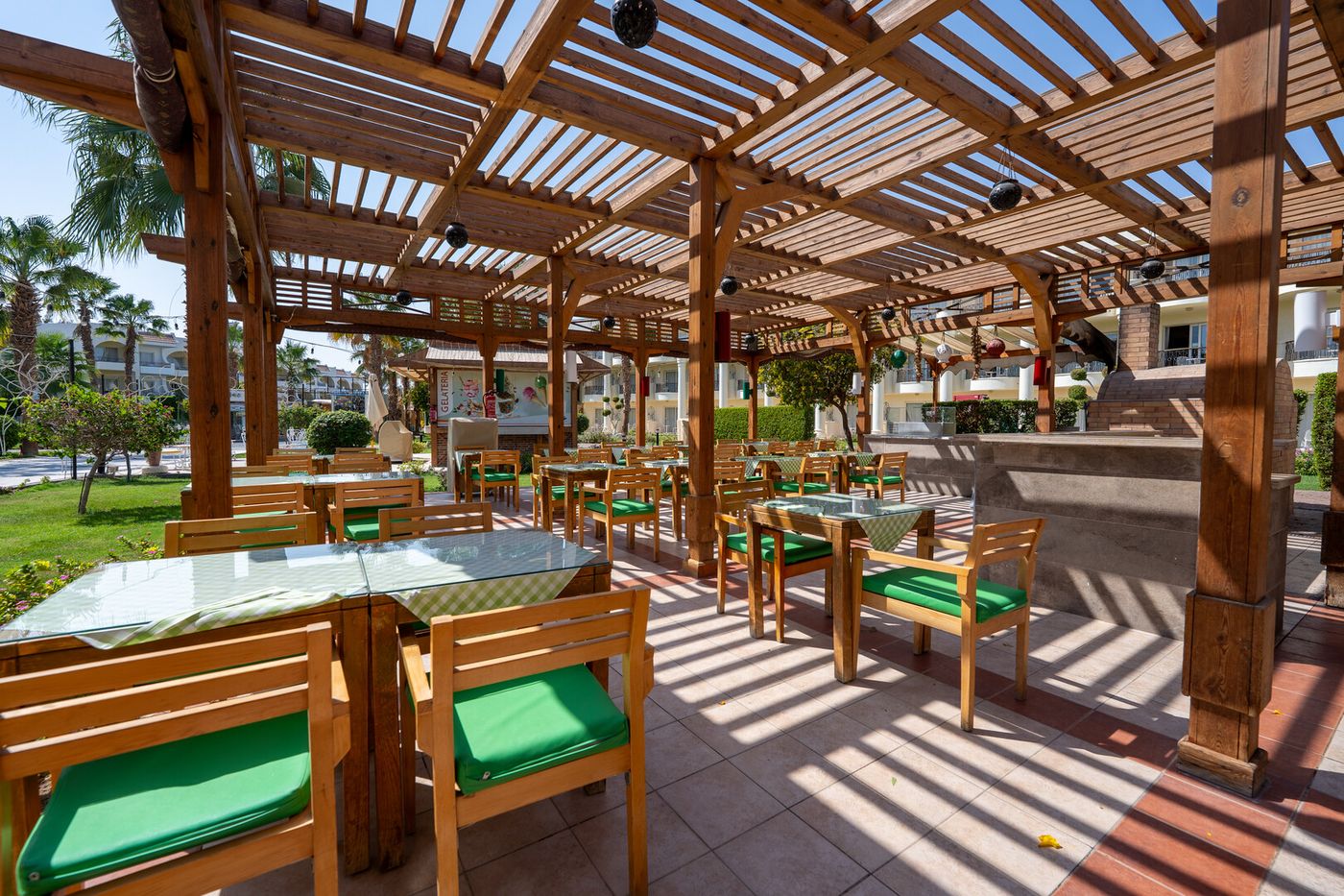 Jaz Palmariva Beach 22.04