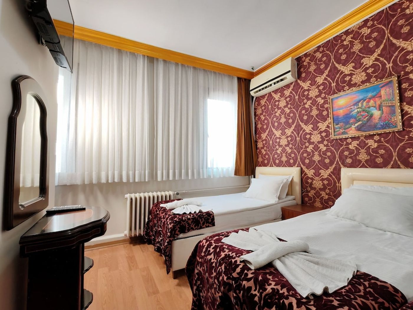expedia-3161839-22