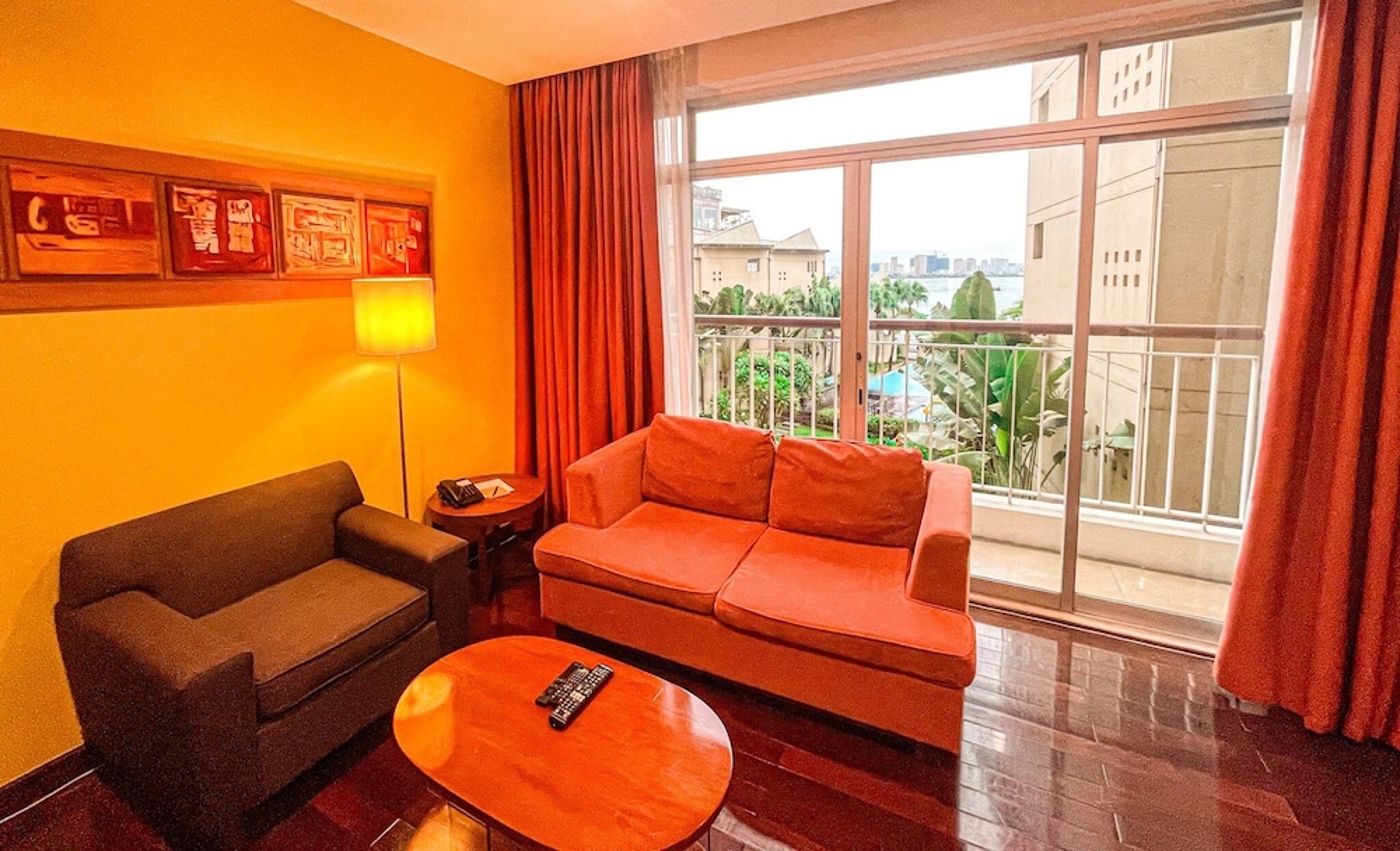 expedia-3160659-9