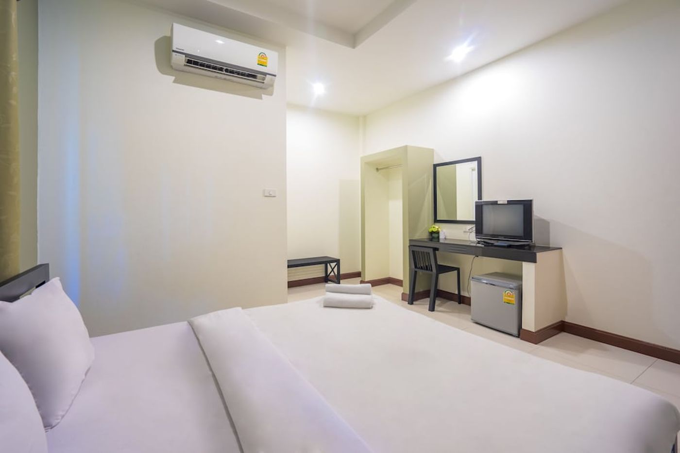 expedia-3162929-27