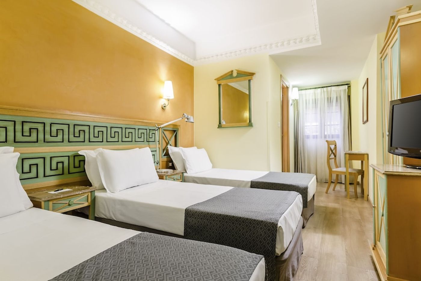 expedia-3160016-22