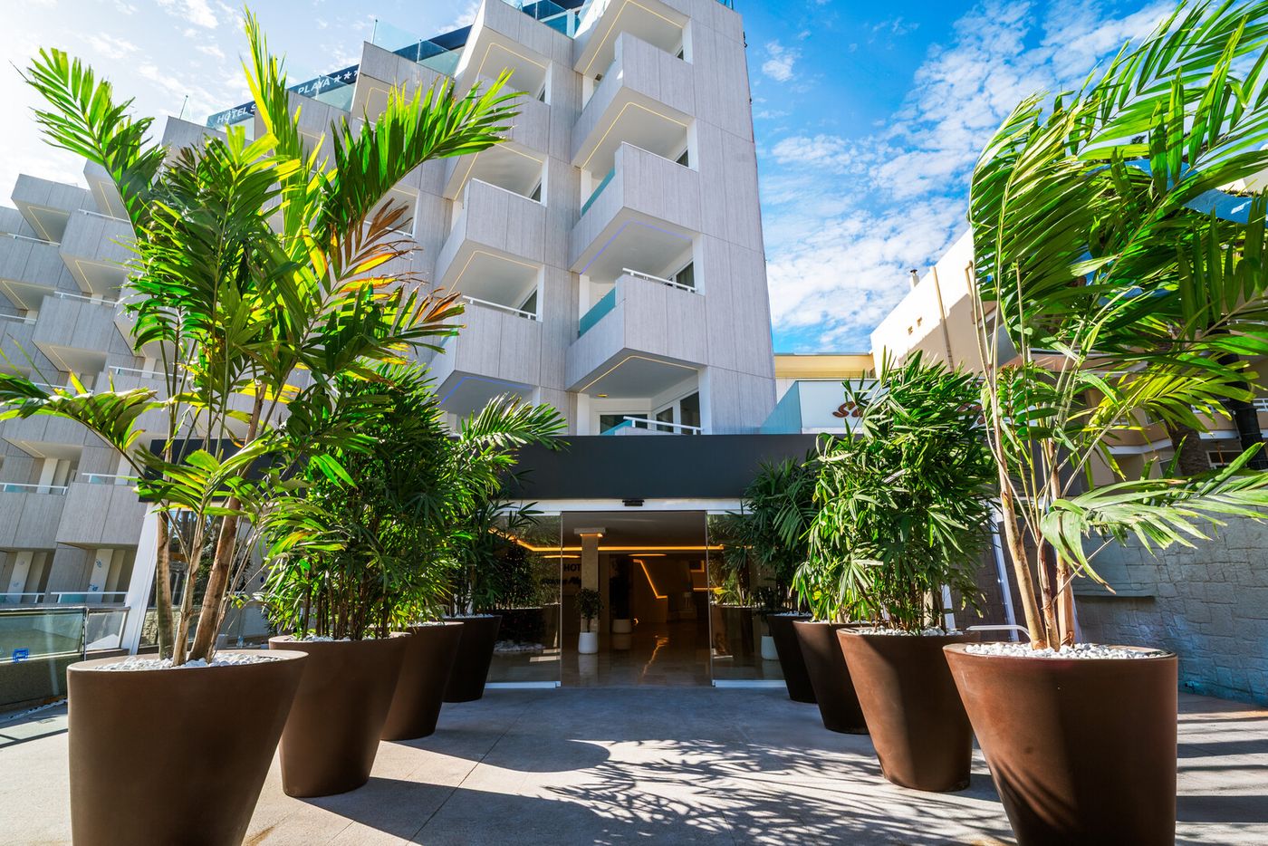 10.02.26 Sahara Playa