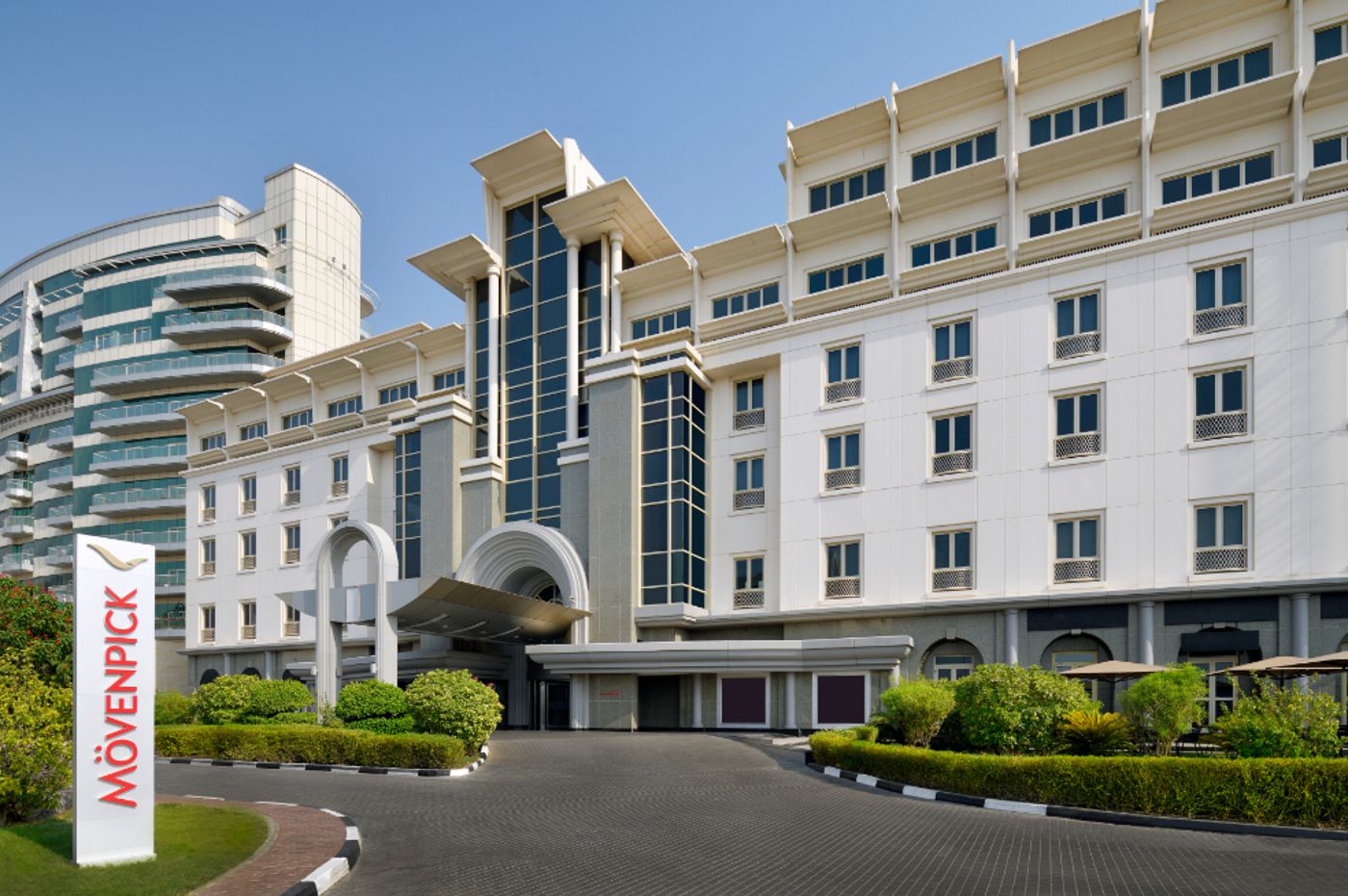 Movenpick Hotel & Apartments Bur Dubai 08.06