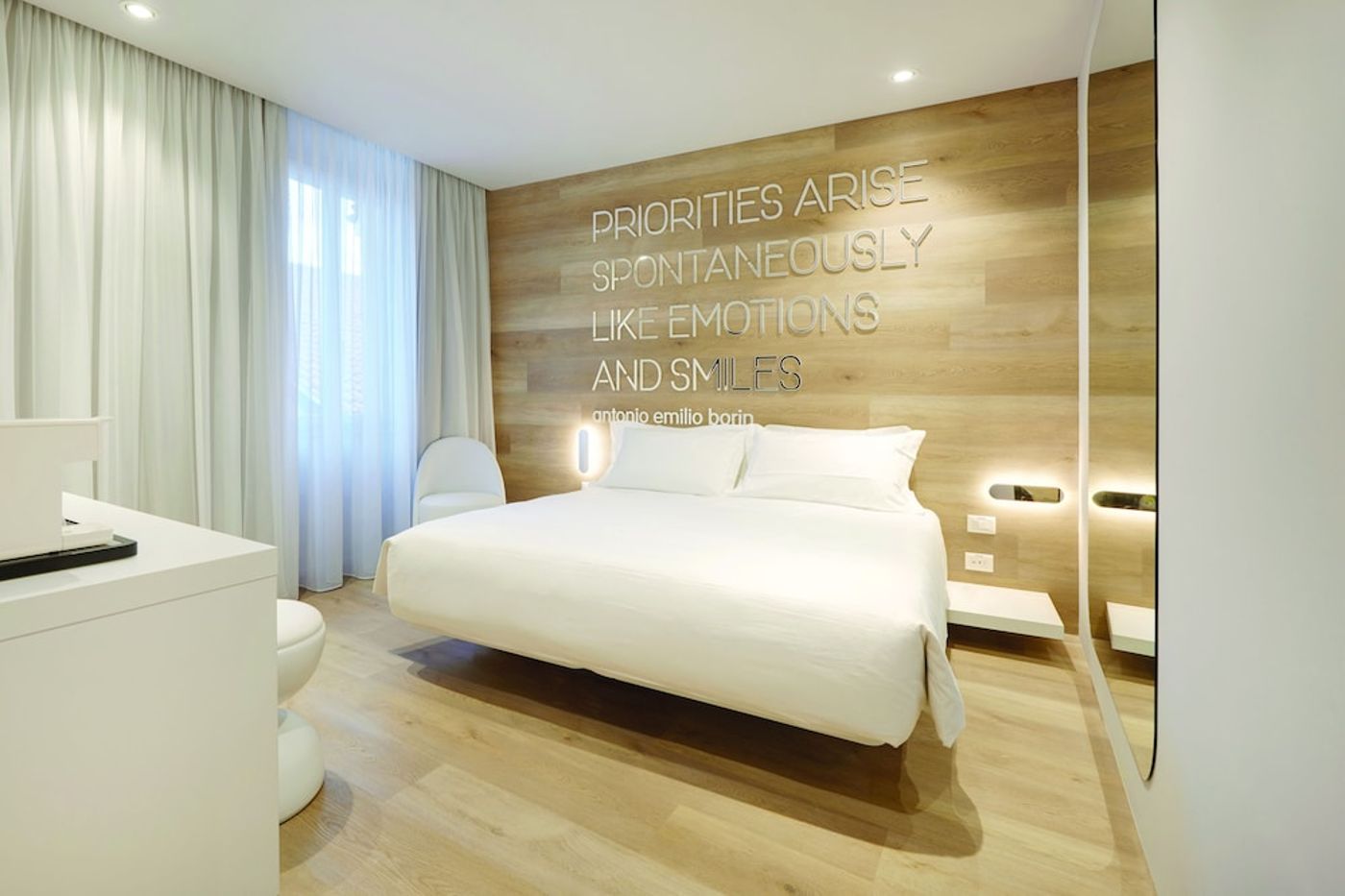 expedia-3165379-6