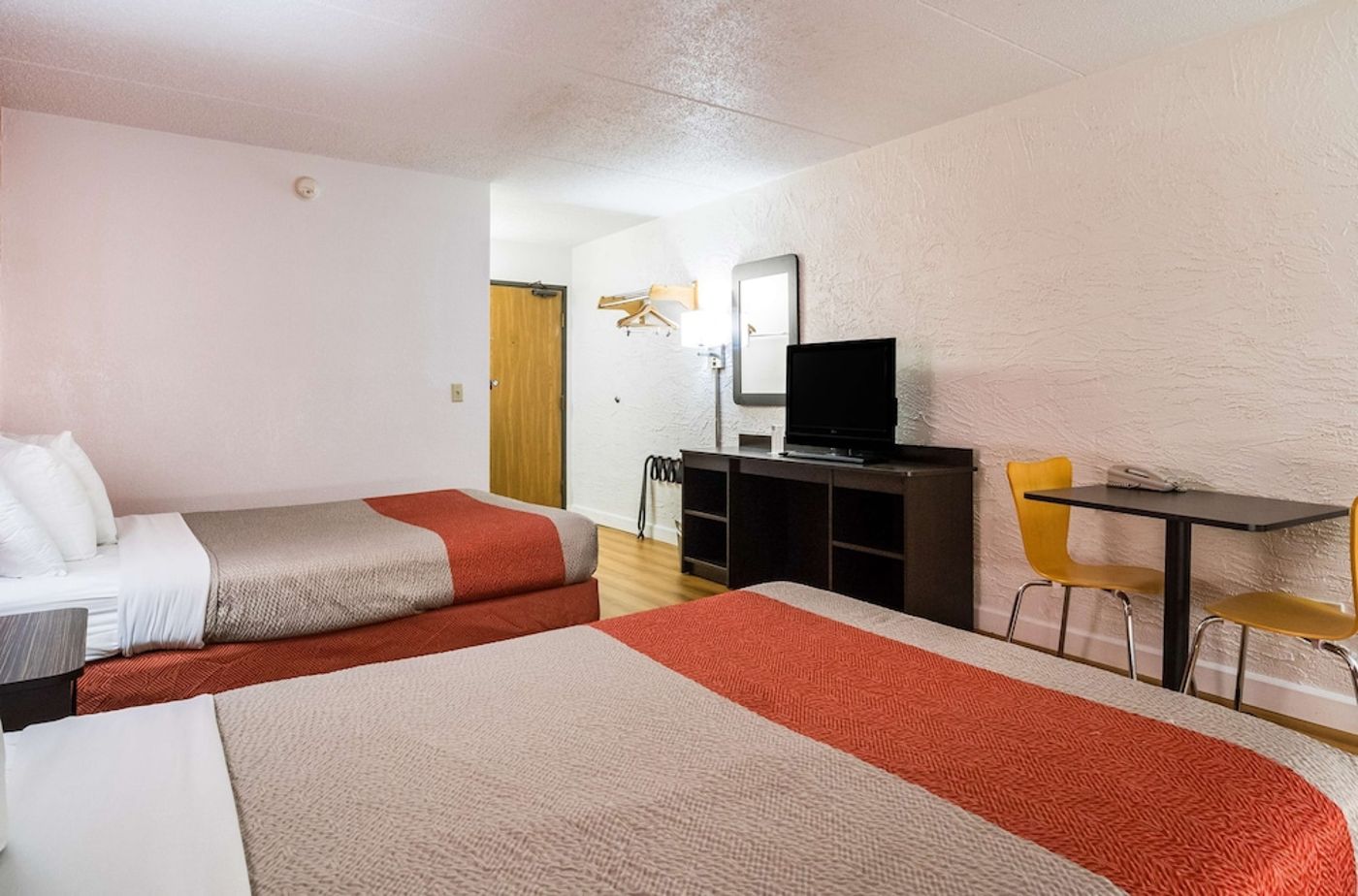 expedia-3162041-10