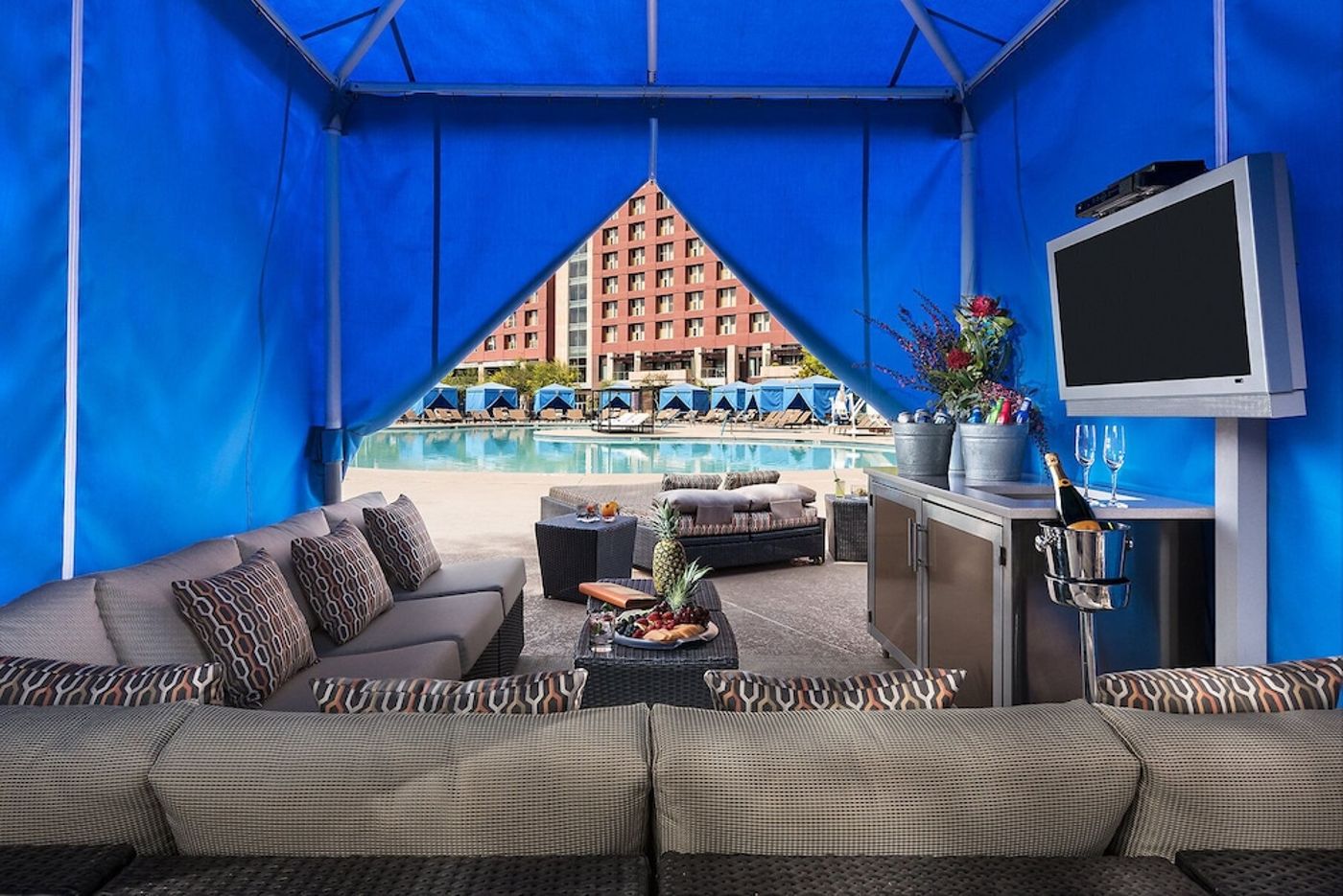expedia-3158006-4