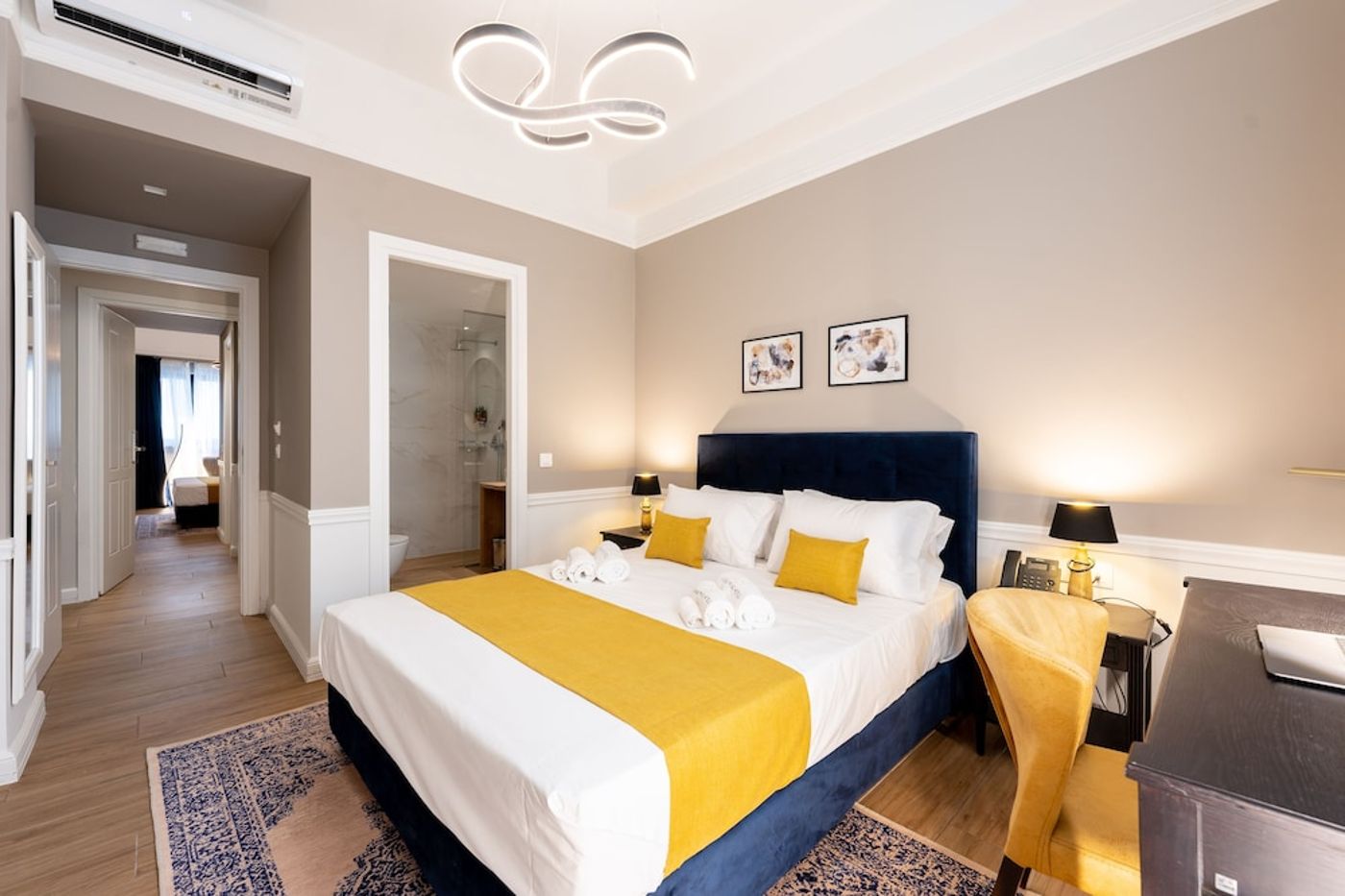 expedia-3165797-9