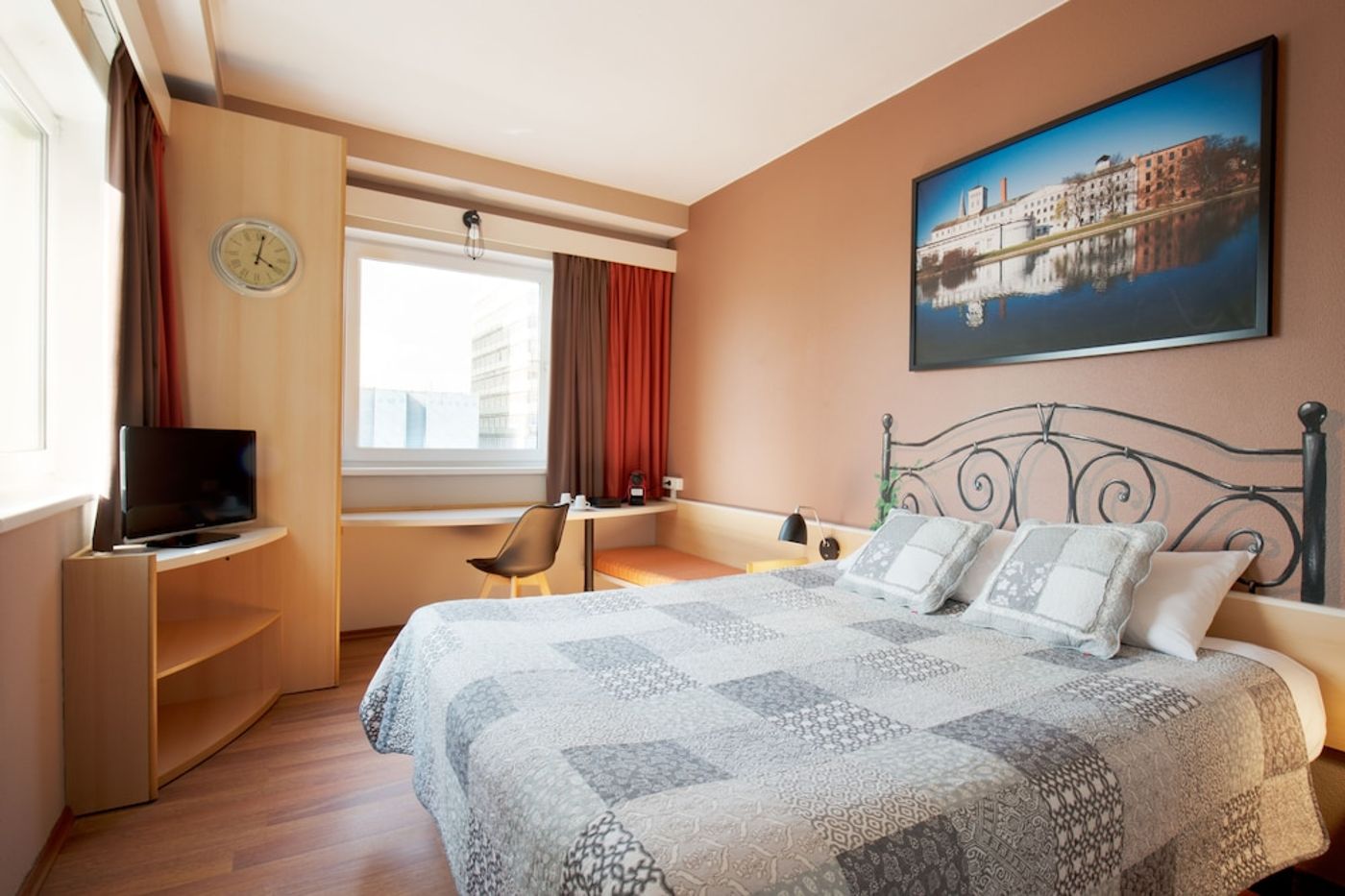 expedia-3157737-23