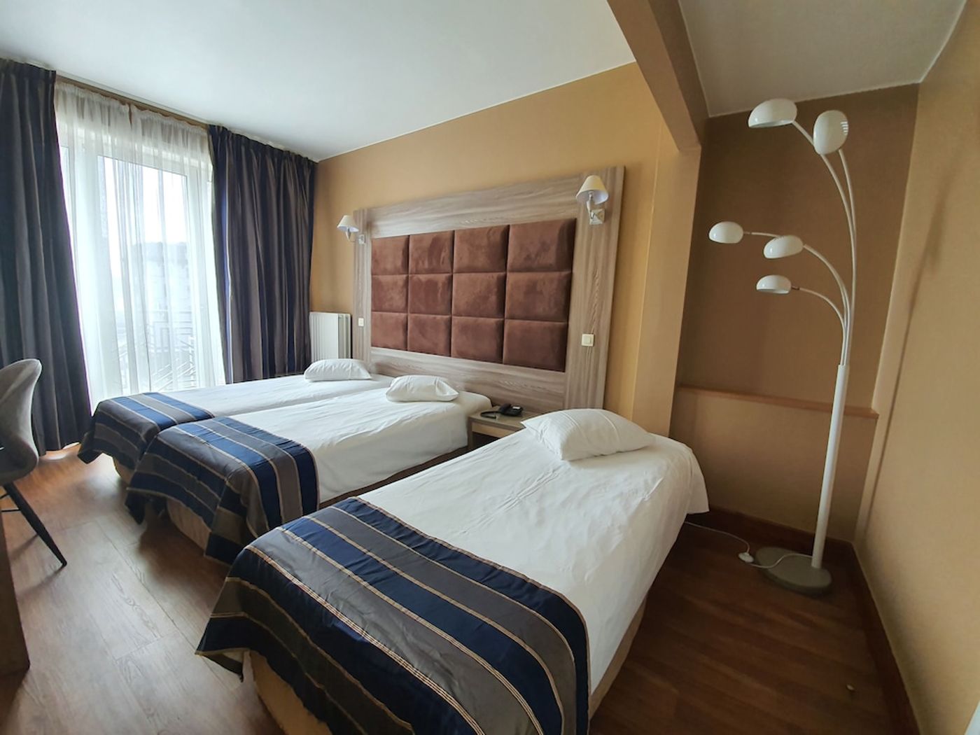 expedia-3157214-16