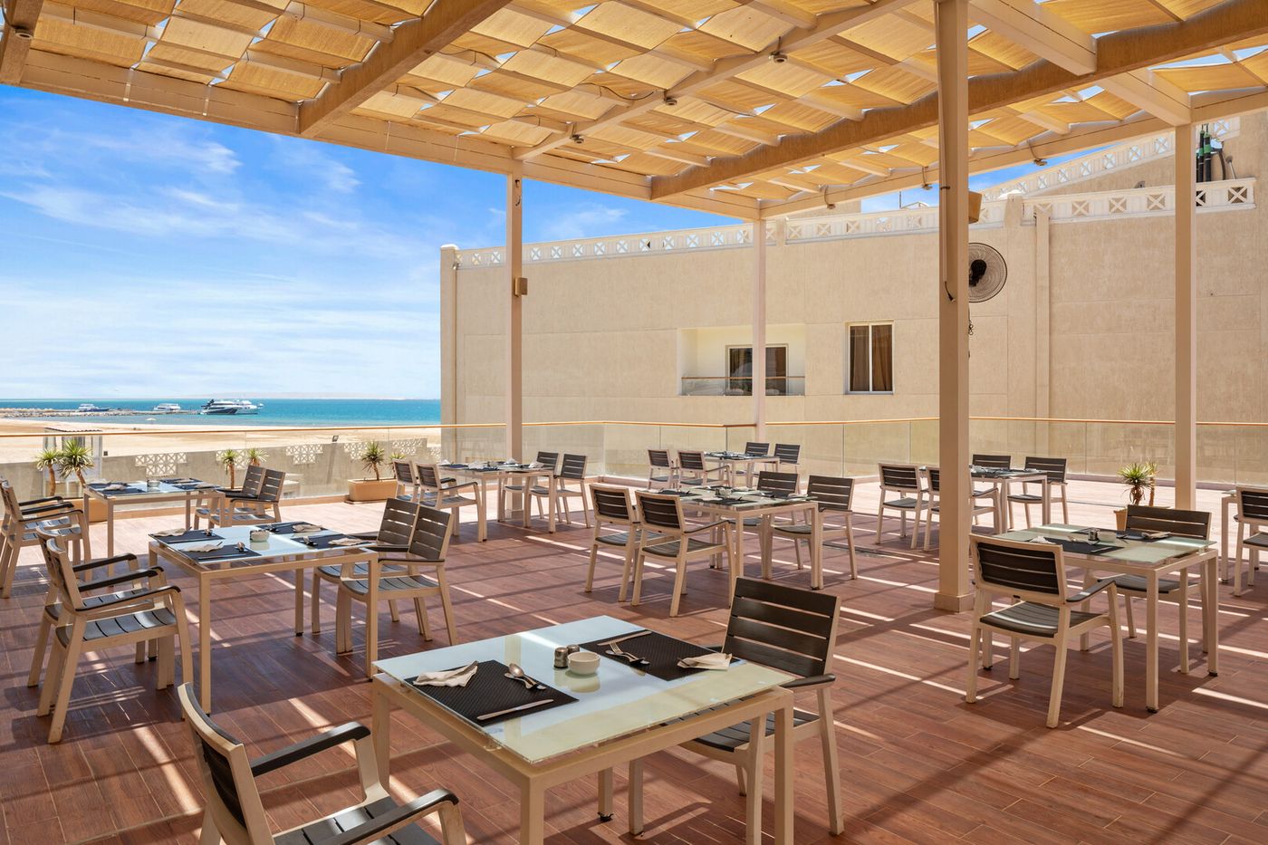 Pickalbatros Aqua Park Resort 05.02