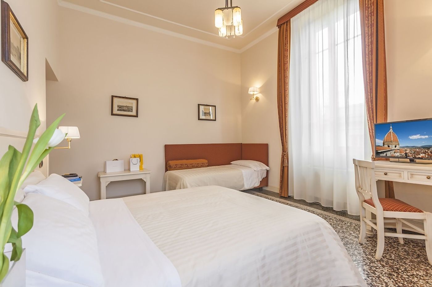 expedia-3158486-5