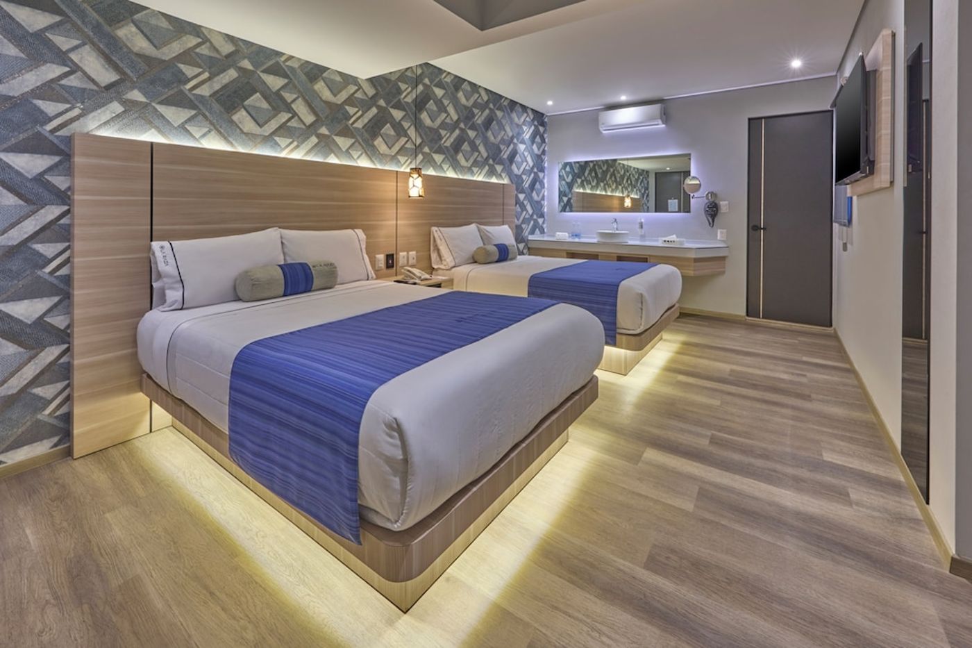expedia-3164855-23
