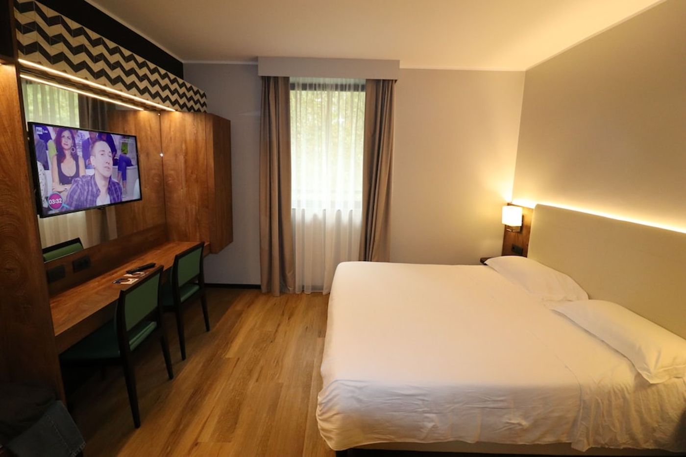expedia-3159903-30