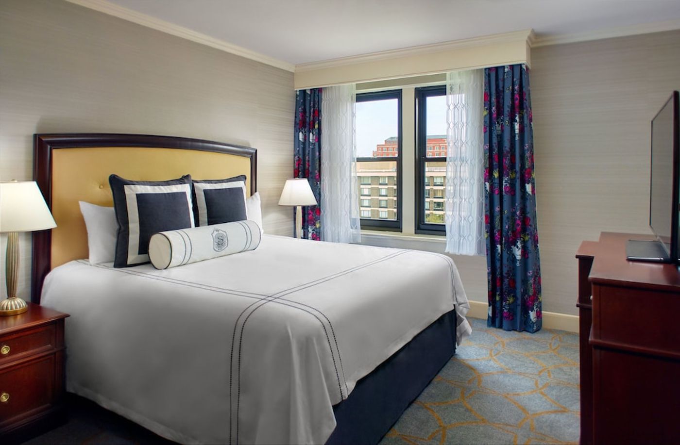 expedia-3157935-30