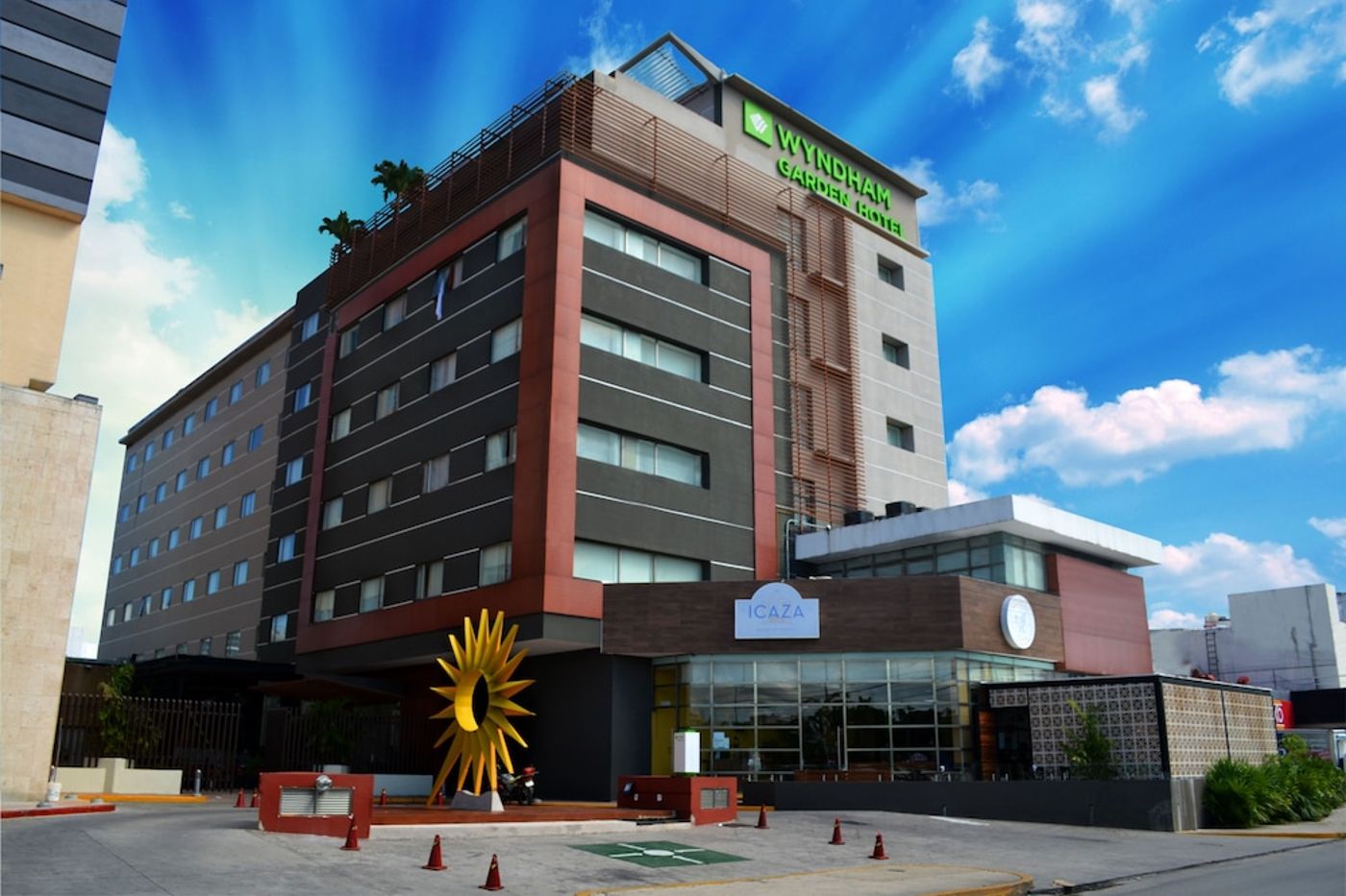 expedia-3166537-5