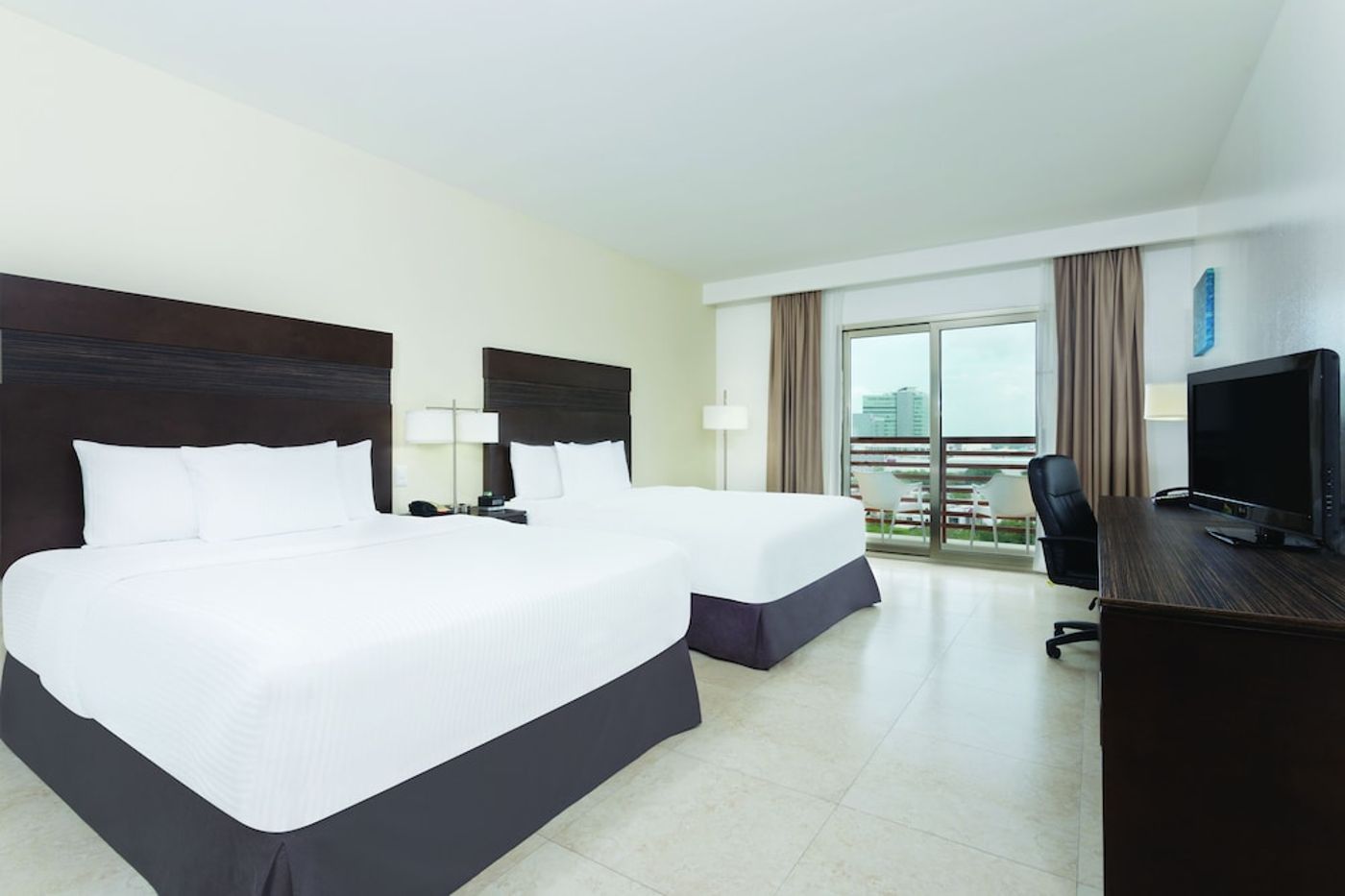 expedia-3166537-17